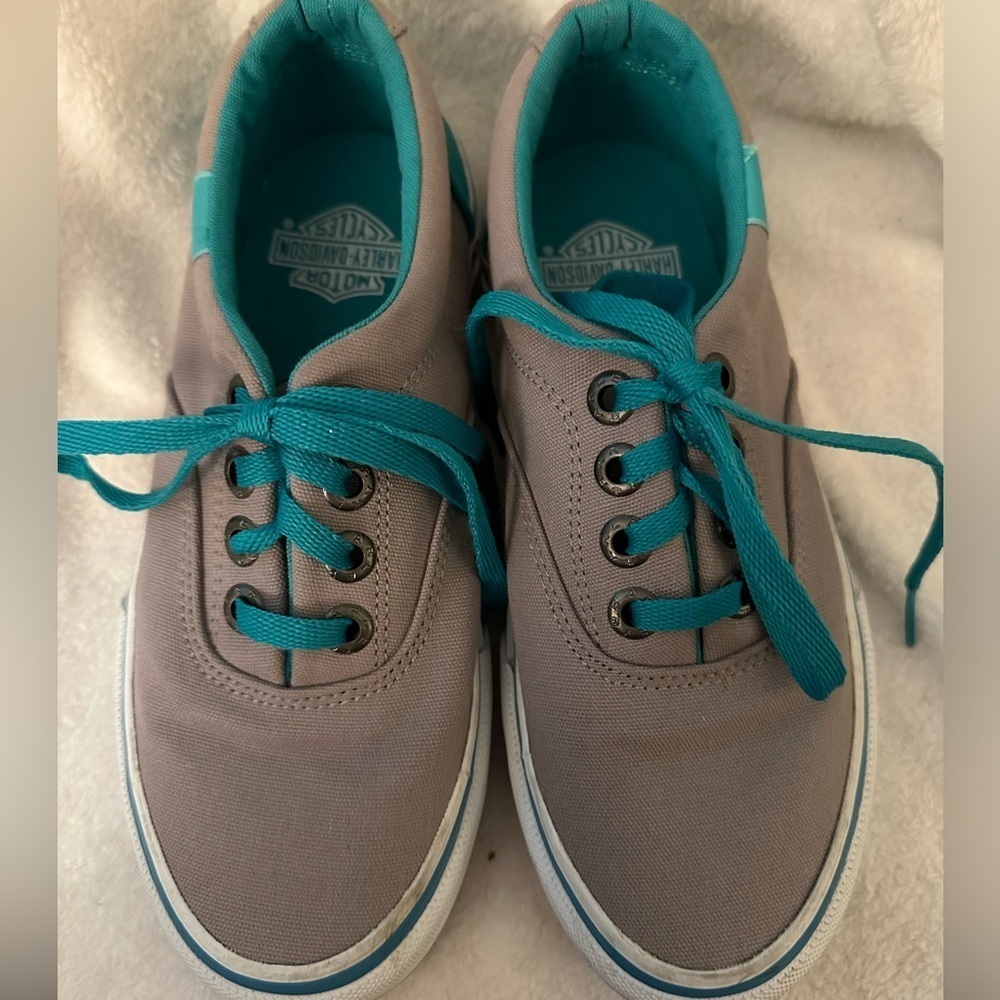 NWT Harley-Davidson canvas lace up loafers